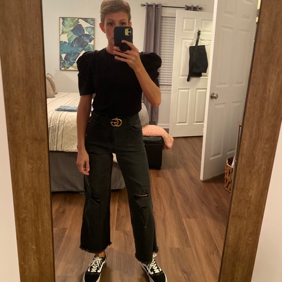 Meet your Posher, Lisa - Picture 3 of 7